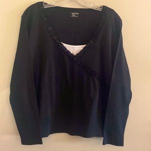 Women’s XL, long sleeve top